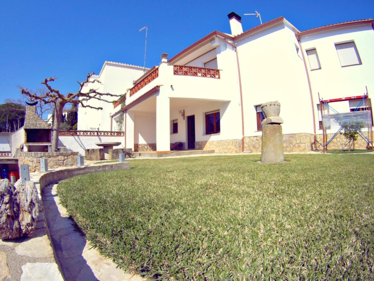 Vacay Apartamento Montgo, Agradable Jardin! En Costa Brava L'Escala! ภายนอก รูปภาพ