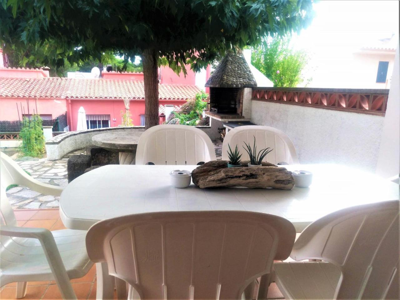 Vacay Apartamento Montgo, Agradable Jardin! En Costa Brava L'Escala! ภายนอก รูปภาพ