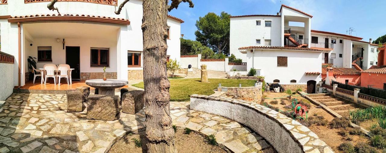 Vacay Apartamento Montgo, Agradable Jardin! En Costa Brava L'Escala! ภายนอก รูปภาพ