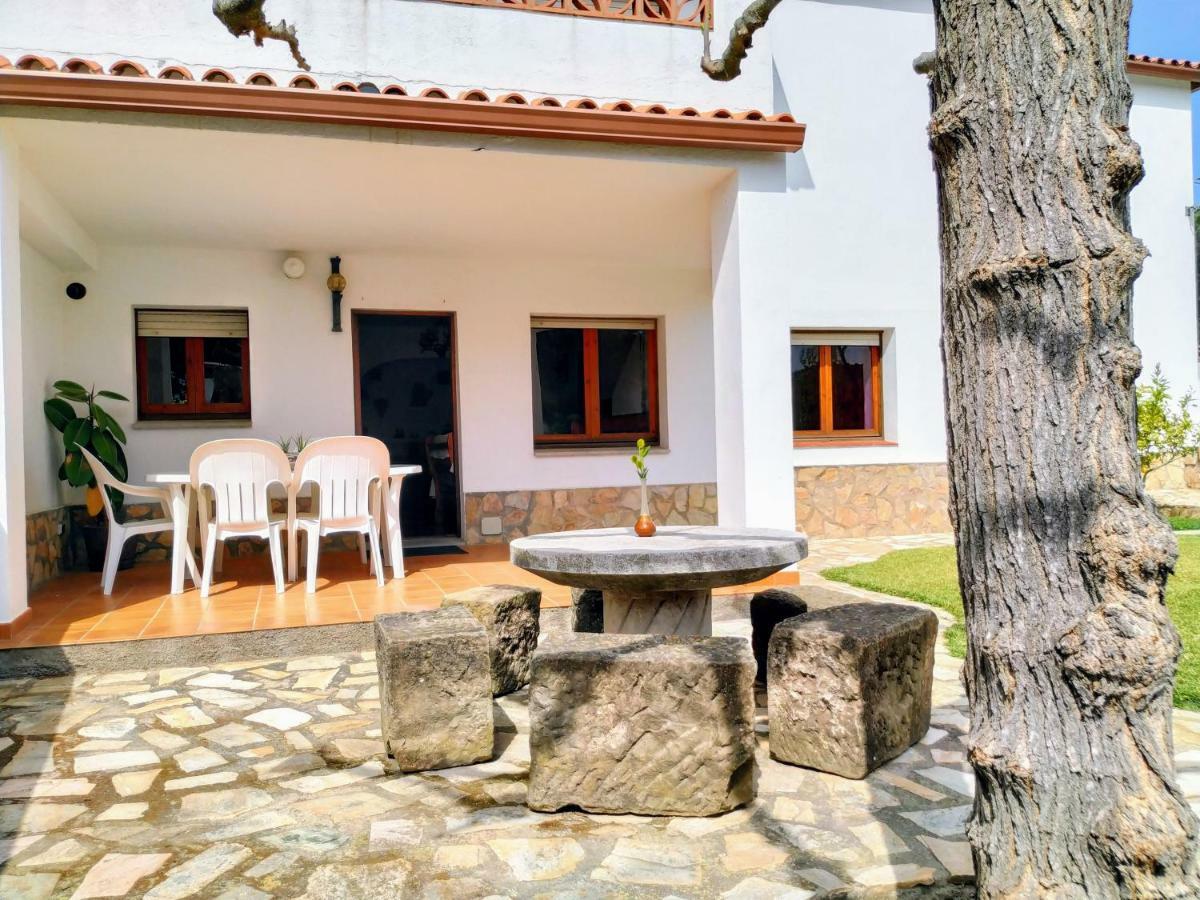 Vacay Apartamento Montgo, Agradable Jardin! En Costa Brava L'Escala! ภายนอก รูปภาพ